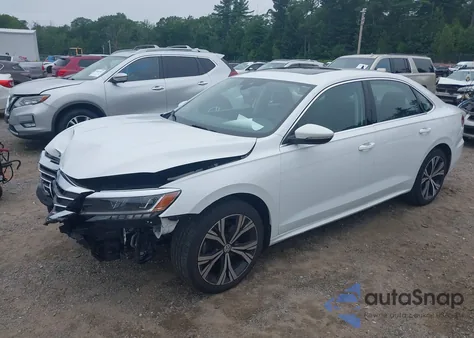 2021 Volkswagen Passat 2.0T Se z USA, uszkodzony, nr VIN 1VWSA7A38MC001468